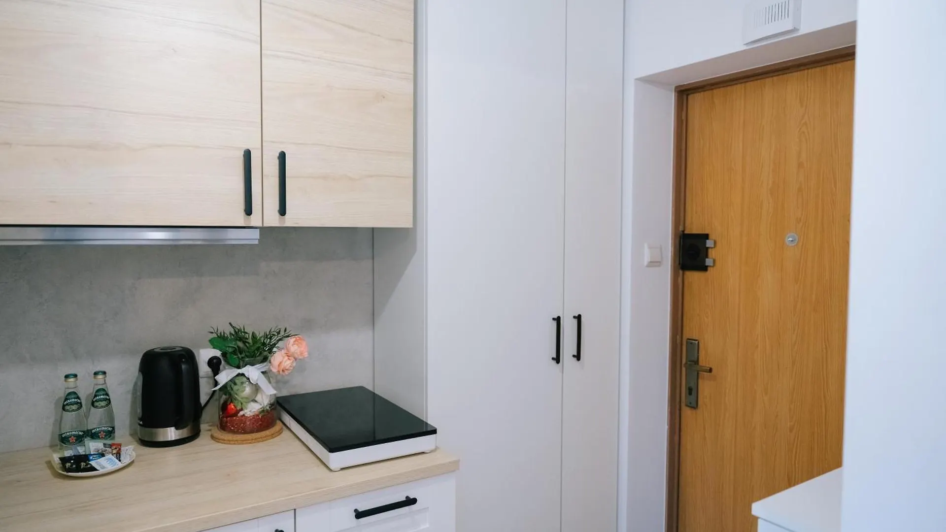 Warsaw Ochota - Top Location, Park&Tram Nearby - By Rentujemy Daire